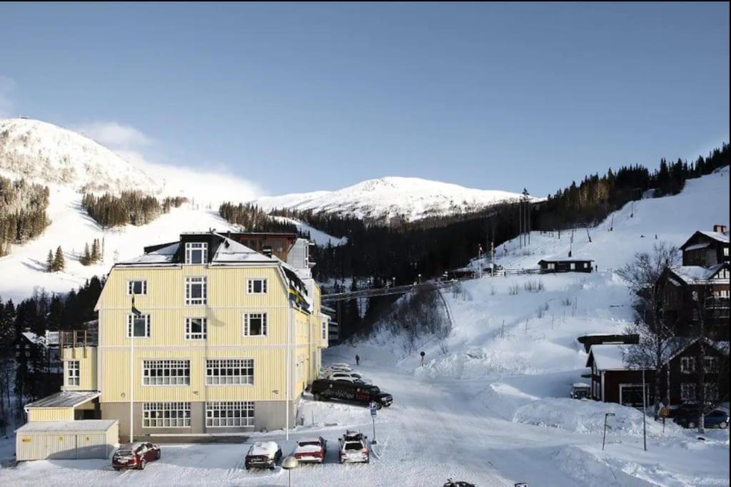Mountain Retreat For 4 In Are Ski-In Ski-Out Apt- No Windows エクステリア 写真