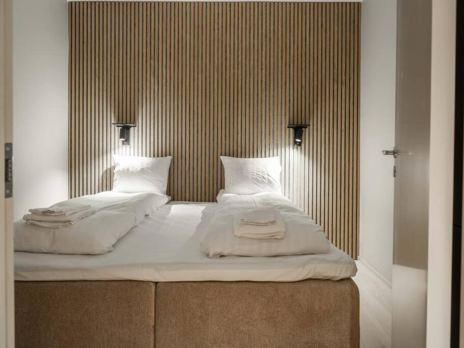 Mountain Retreat For 4 In Are Ski-In Ski-Out Apt- No Windows エクステリア 写真